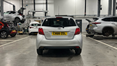 Toyota Yaris 1.33 VVT-i Icon 5dr Petrol Hatchback
